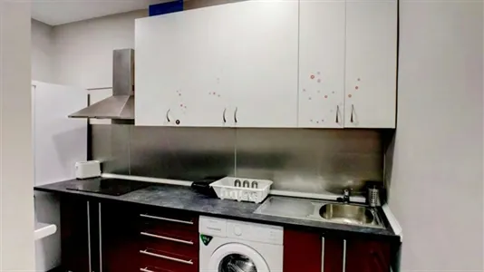 Rooms in Madrid Chamberí - photo 8