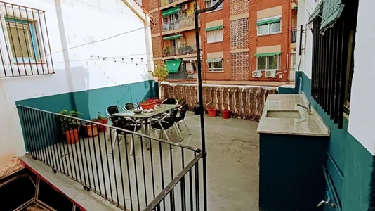 Rooms in Burjassot - photo 10