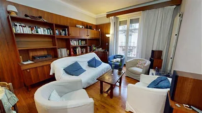 Room for rent in Grenoble, Auvergne-Rhône-Alpes