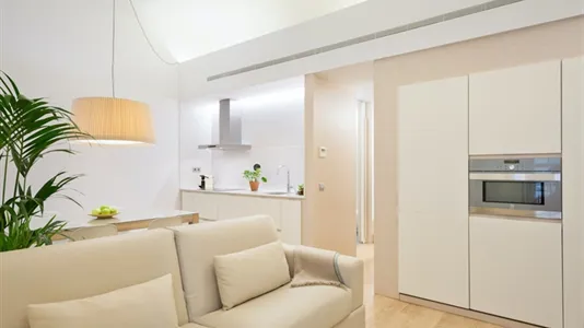 Apartments in Barcelona Ciutat Vella - photo 7