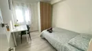 Room for rent, Madrid Ciudad Lineal, Madrid, &lt;span class=&quot;blurred street&quot; onclick=&quot;ProcessAdRequest(9292363)&quot;&gt;&lt;span class=&quot;hint&quot;&gt;See streetname&lt;/span&gt;[xxxxxxxxxxxxx]&lt;/span&gt;