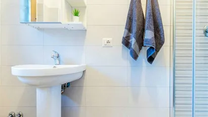 Room for rent in Roma Municipio IX – EUR, Rome