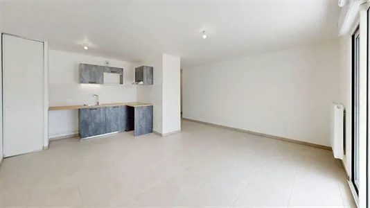 Apartments in Bordeaux - photo 1