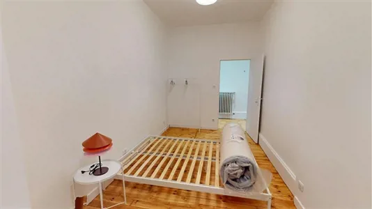 Rooms in Clermont-Ferrand - photo 3