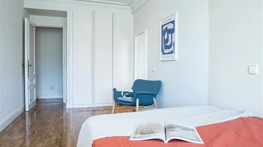 Rooms in Madrid Salamanca - photo 3