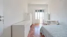 Room for rent, Lisbon (region), &lt;span class=&quot;blurred street&quot; onclick=&quot;ProcessAdRequest(7743709)&quot;&gt;&lt;span class=&quot;hint&quot;&gt;See streetname&lt;/span&gt;[xxxxxxxxxxxxx]&lt;/span&gt;
