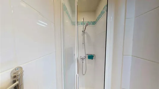 Rooms in Paris 16ème arrondissement (South) - photo 6