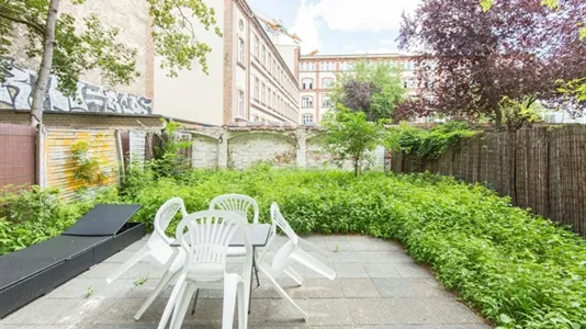 Rooms in Berlin Friedrichshain-Kreuzberg - photo 10