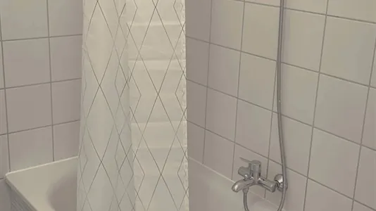 Rooms in Berlin Friedrichshain-Kreuzberg - photo 9