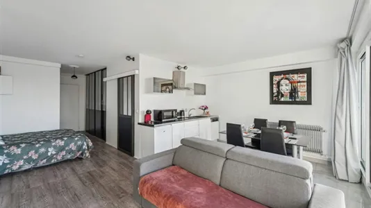 Apartments in Nanterre - photo 10