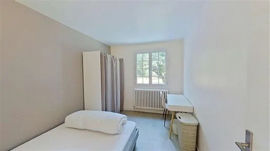 Rooms in Poitiers - photo 2