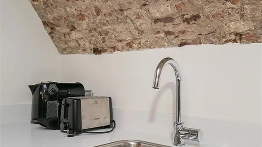 Apartments in Location is not specified - photo 8