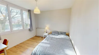 Room for rent in Grenoble, Auvergne-Rhône-Alpes