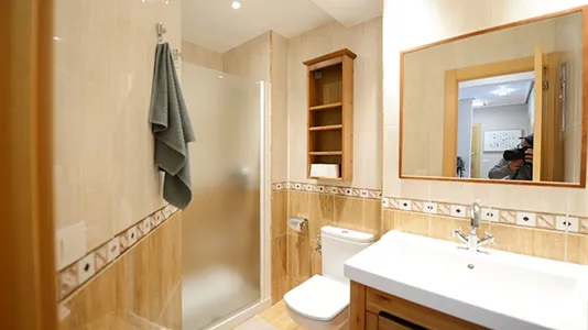 Rooms in Bilbao - photo 7