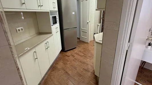 Rooms in Madrid Retiro - photo 6