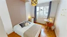 Room for rent, Paris 17ème arrondissement, Paris, &lt;span class=&quot;blurred street&quot; onclick=&quot;ProcessAdRequest(8954895)&quot;&gt;&lt;span class=&quot;hint&quot;&gt;See streetname&lt;/span&gt;[xxxxxxxxxxxxx]&lt;/span&gt;