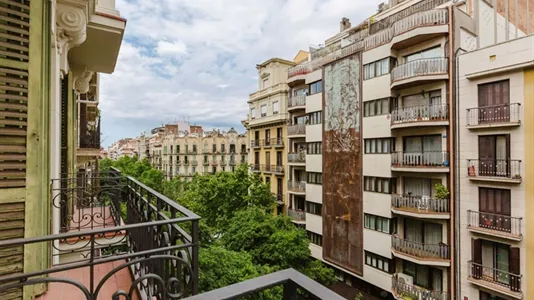 Apartments in Barcelona Eixample - photo 6