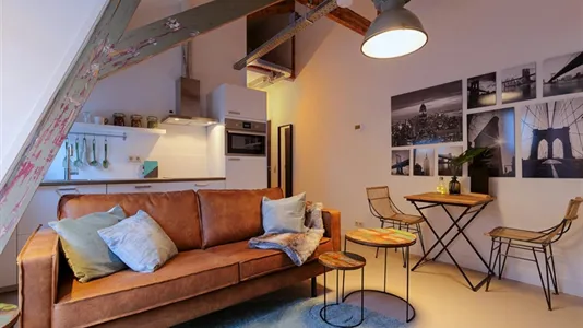 Apartments in Gooise Meren - photo 1