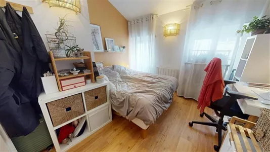 Rooms in Lyon - photo 2