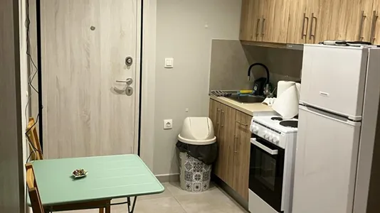 Rooms in Neapoli-Sykies - photo 4