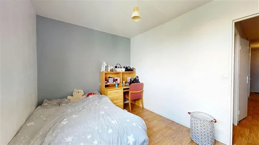 Rooms in Angers - photo 3