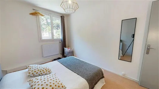 Rooms in Lyon - photo 2