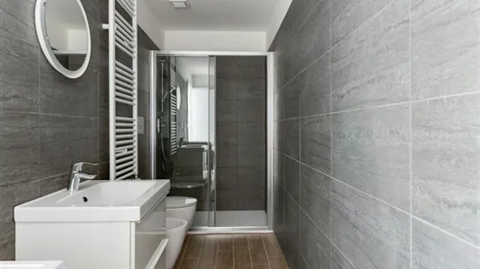 Rooms in Milano Zona 2 - Stazione Centrale, Gorla, Turro, Greco, Crescenzago - photo 5