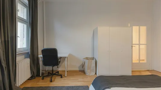 Rooms in Berlin Friedrichshain-Kreuzberg - photo 2