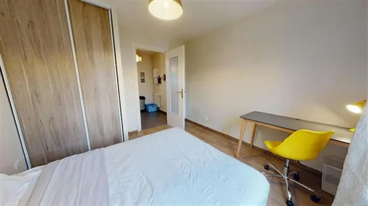 Rooms in Lyon - photo 2