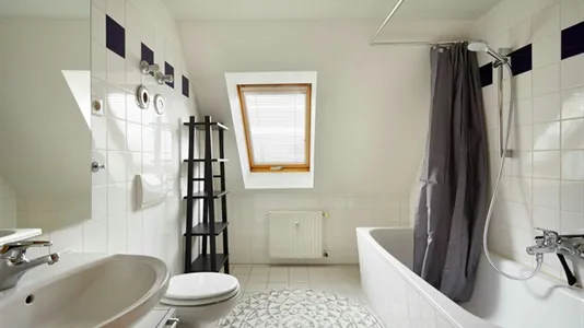 Rooms in Berlin Friedrichshain-Kreuzberg - photo 9