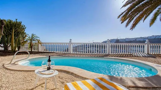 Houses in Mogán - photo 9