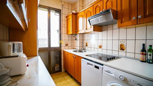 Rooms in Madrid Chamberí - photo 9