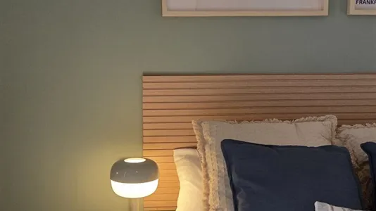 Rooms in Barcelona Eixample - photo 4