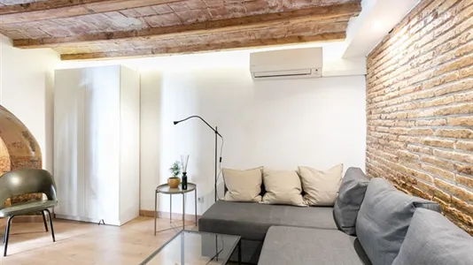 Apartments in Barcelona Ciutat Vella - photo 5