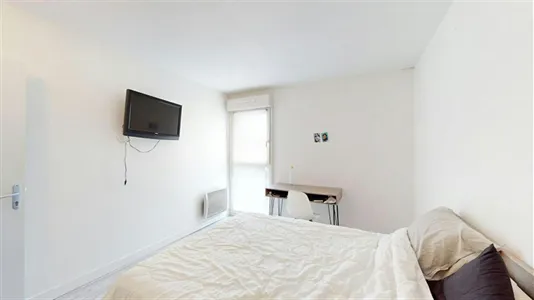 Rooms in Poitiers - photo 2