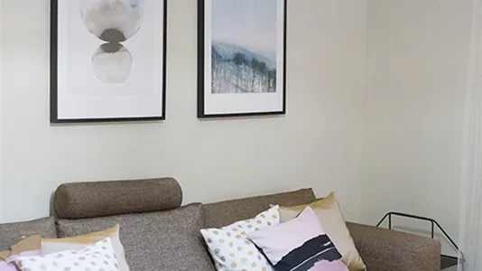 Rooms in Bilbao - photo 10