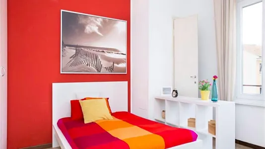Rooms in Milano Zona 8 - Fiera, Gallaratese, Quarto Oggiaro - photo 7