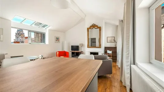Apartments in Lyon - photo 6