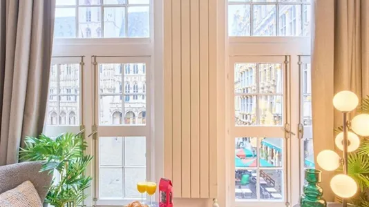 Apartments in Stad Brussel - photo 2