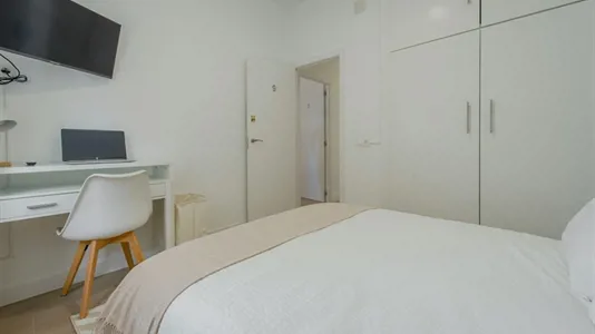 Rooms in Madrid Chamartín - photo 3