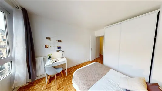 Rooms in Paris 16ème arrondissement (South) - photo 2
