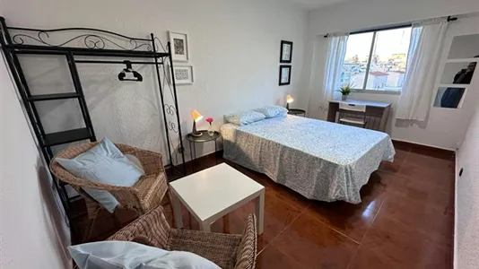 Rooms in Alcalá de Henares - photo 1