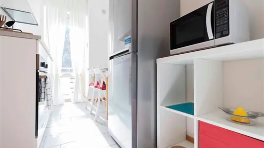 Rooms in Roma Municipio IX – EUR - photo 6