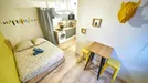 Apartment for rent, Lyon, Auvergne-Rhône-Alpes, &lt;span class=&quot;blurred street&quot; onclick=&quot;ProcessAdRequest(13488779)&quot;&gt;&lt;span class=&quot;hint&quot;&gt;See streetname&lt;/span&gt;[xxxxxxxxxxxxx]&lt;/span&gt;