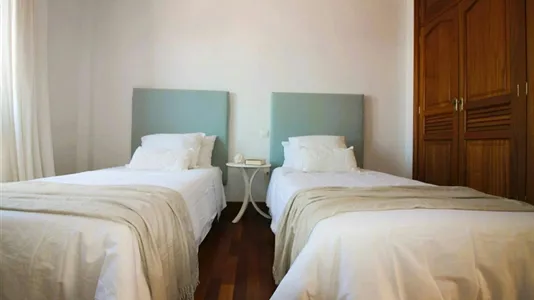 Houses in Arrecife - photo 4