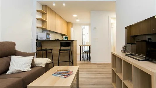 Rooms in Zaragoza - photo 9