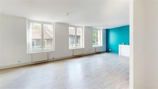 Apartments in Saint-Étienne - photo 2