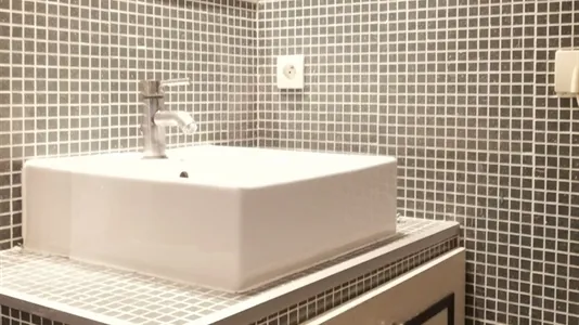 Apartments in Paris 1er arrondissement - photo 7