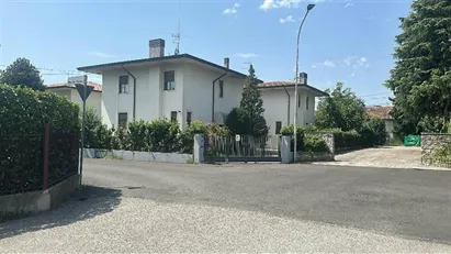 House for rent in Thiene, Veneto