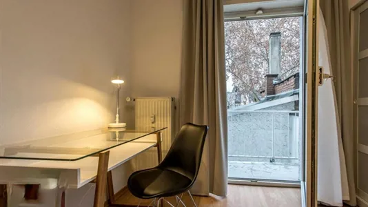 Rooms in Frankfurt Mitte-West - photo 3